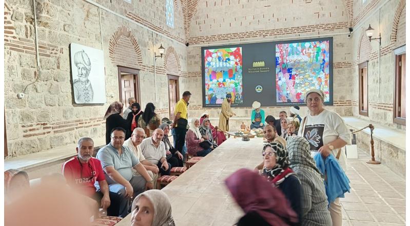 ŞEHİTLERİMİZİN EMANETLERİ VE KAHRAMAN GAZİLERİMİZLE TARİHE YOLCULUK 