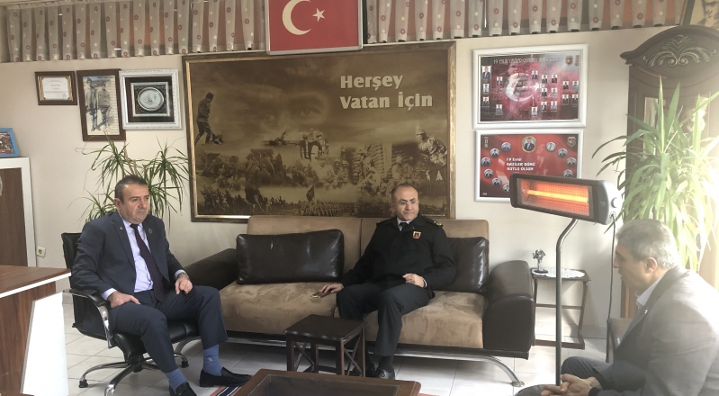 YILDIRIM JANDARMA KOMUTANINDAN ZİYARET