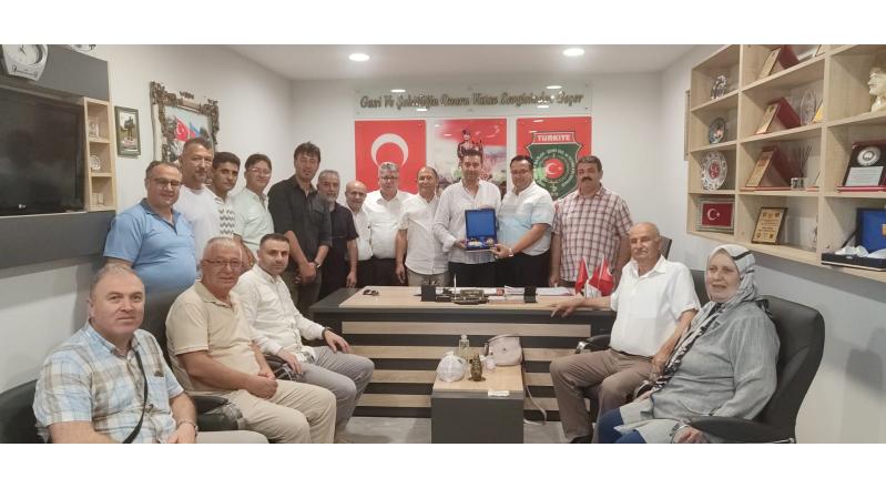 TARIM İŞ SENDİKASI BURSA ŞUBE BAKANI GAZİ AYHAN GÜRÇE NİN ZİYARETİ