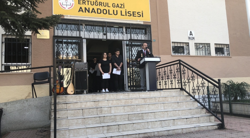 ERTUĞRUL GAZİ ANADOLU LİSESİNİN 18 MART ETKİNLİĞİ