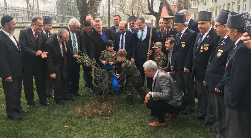 YILDIRIM MUHTARLAR DERNEK BAŞKANLIĞINDAN AFRİN’E DESTEK