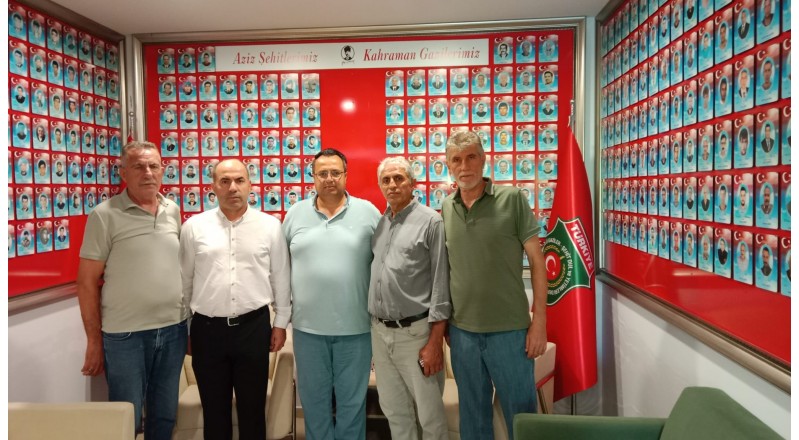 MUHTARLARDAN VE MECLİS ÜYESİNDEN DERNEĞİMİZE ZİYARET