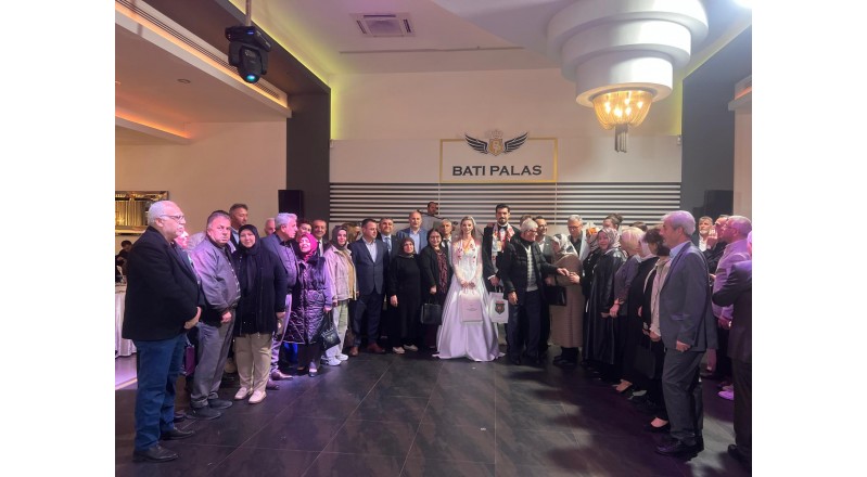 ZEKİNE-ALİ TAŞTAN OĞLUNUN DÜĞÜNÜNE KATILIM SAĞLADIK